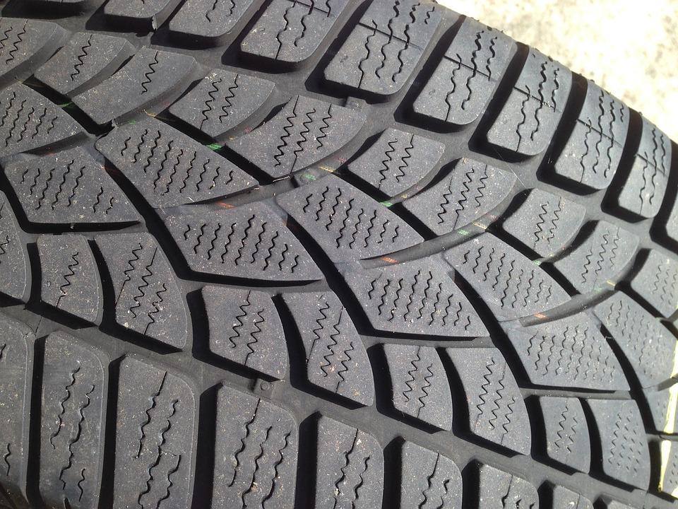 Winter Tyre, Profile, Tread